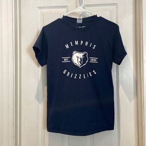 Memphis Grizzlies T-shirt SZ small
